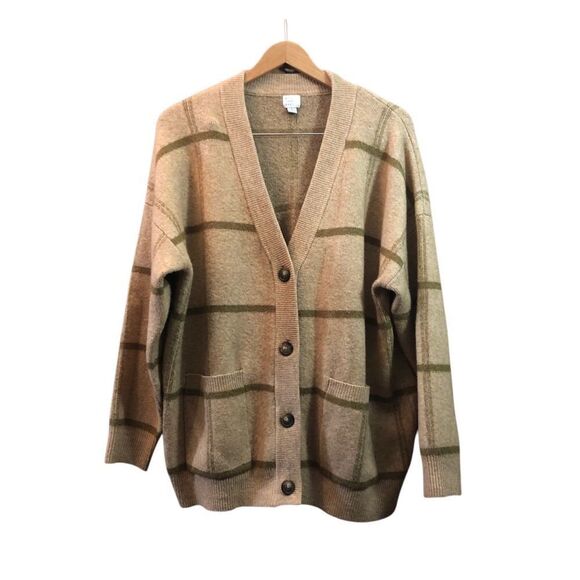 A New Day Women’s Oversized Boyfriend Sweater Tan Green Stripes Pockets Buttons - Picture 1 of 7